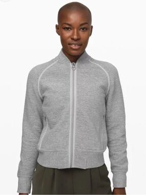 Like New Lululemon On Repeat Bomber Jacket in Heather Gray sz 4